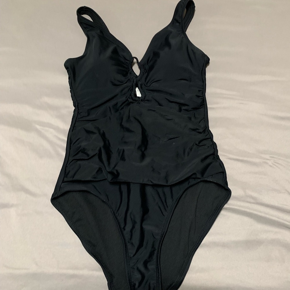 One piece bathing suit